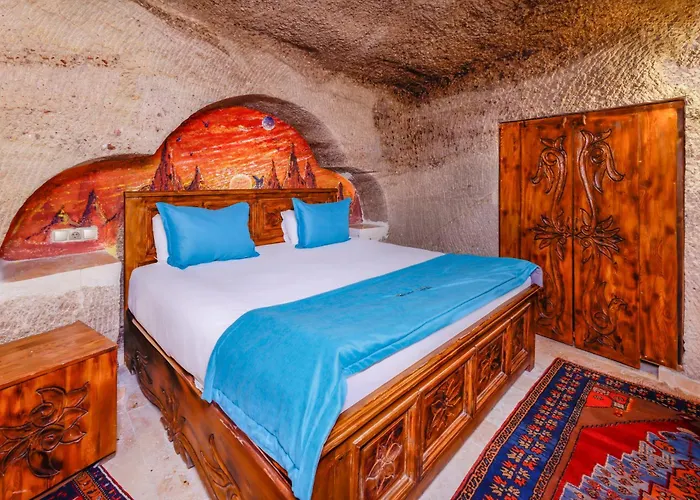 Angel Cappadocia Cave Γκόρεμε